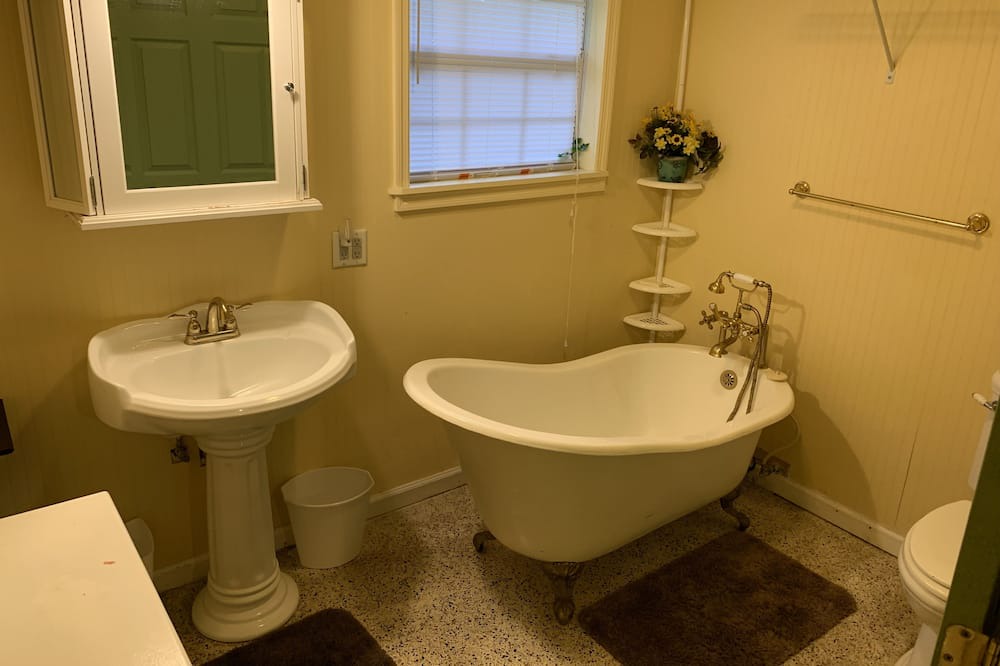 Photo of Bathroom in Dover