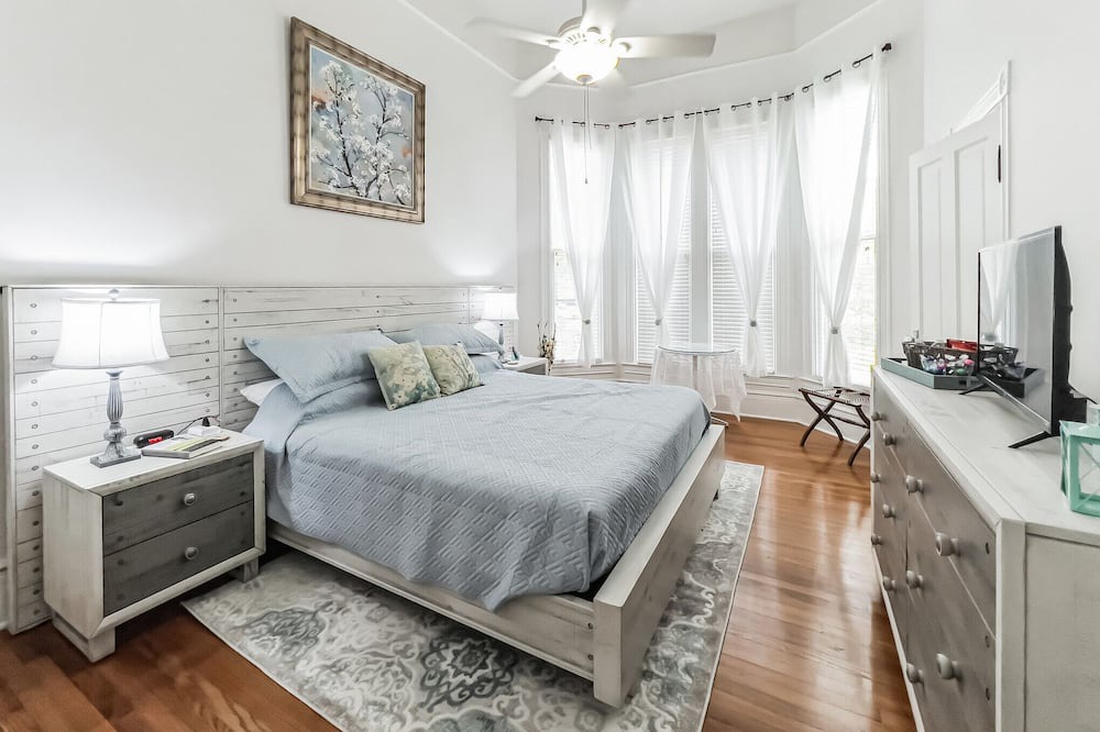 Photo of Bedroom in Eufaula