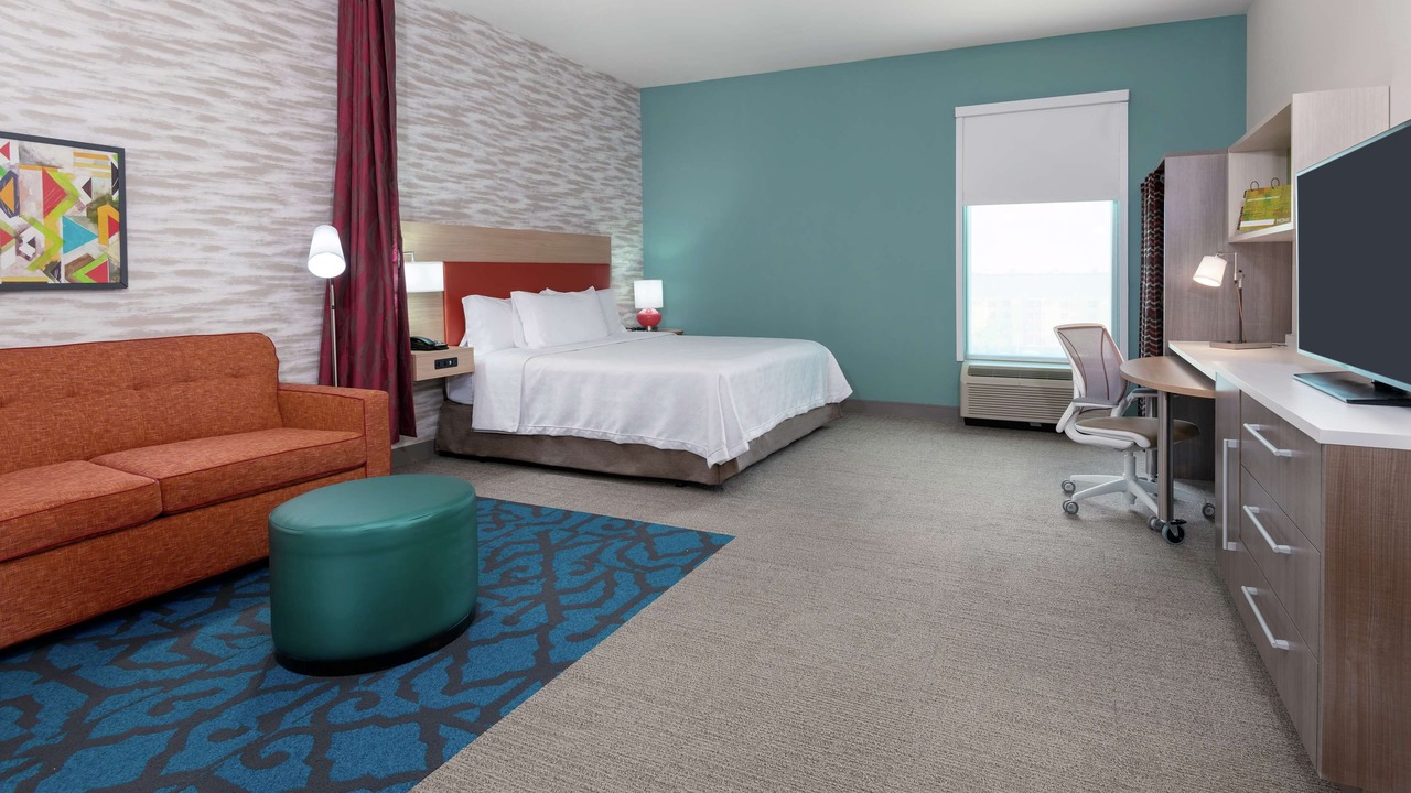 Photo of Bedroom in Florida Center