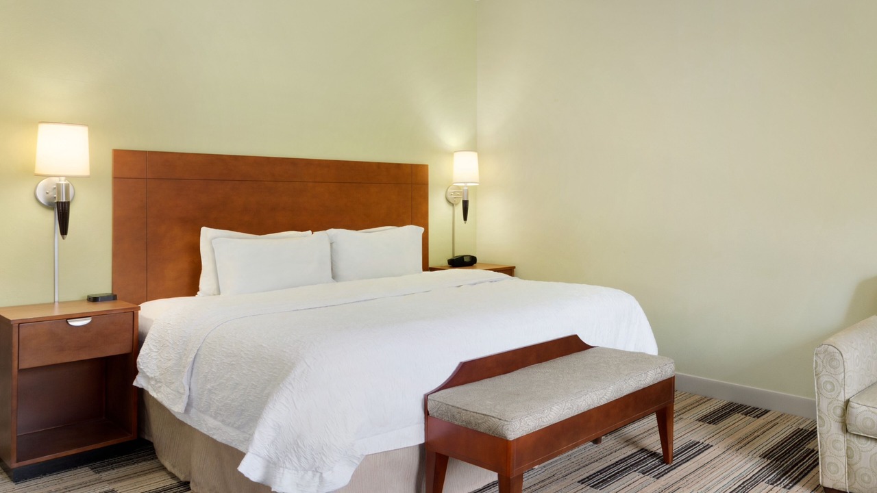 Photo of Bedroom in Irondale