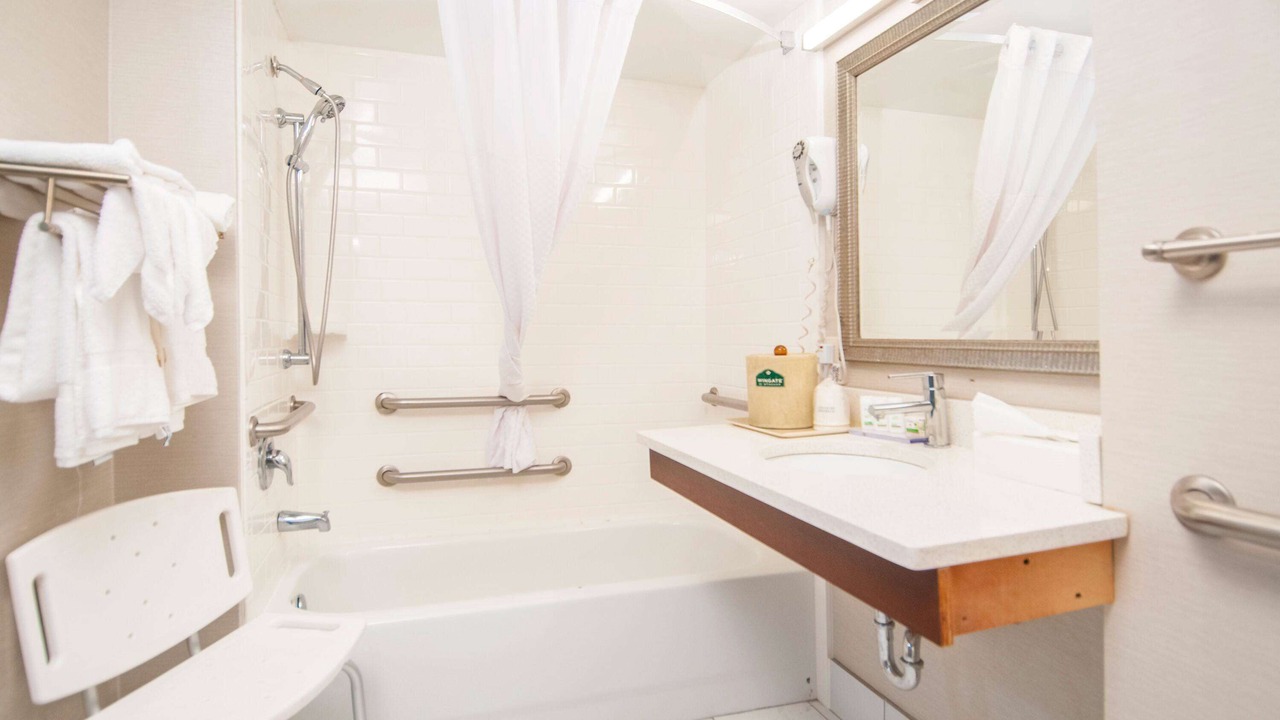 Photo of Bathroom in Tuscaloosa