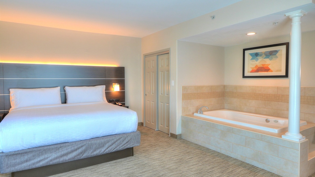 Photo of Bedroom in Saraland