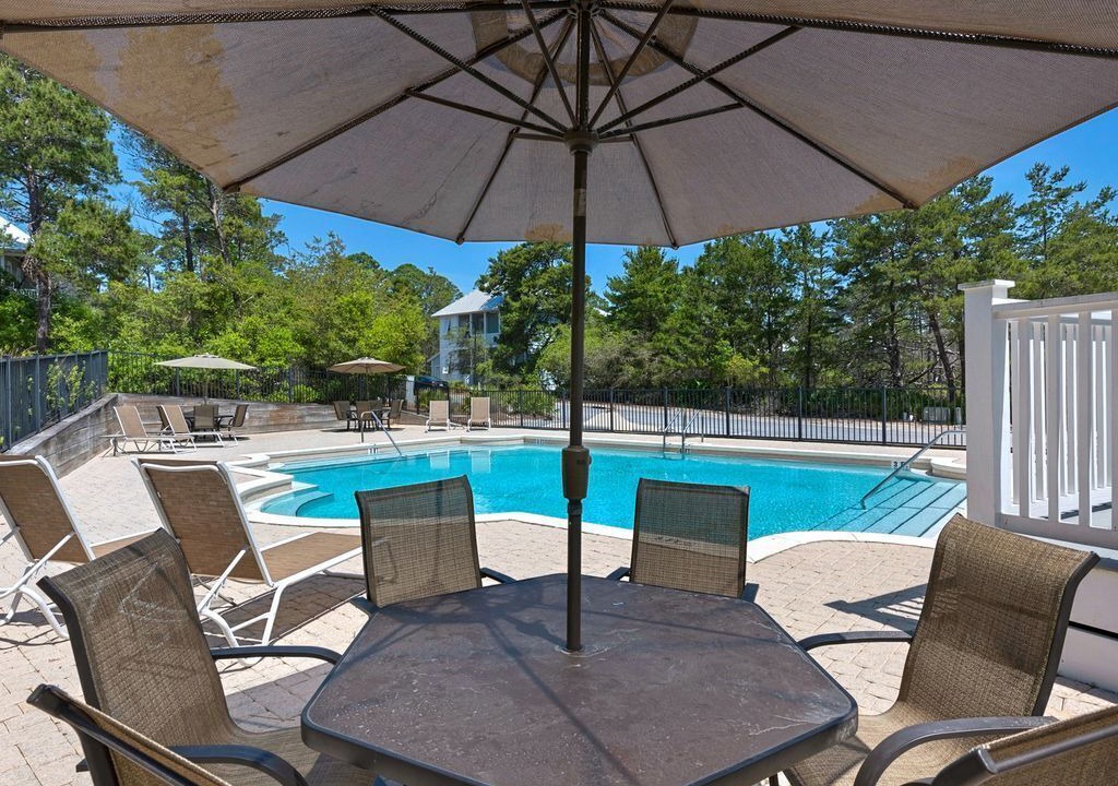 Photo of Outdoor in Lakeside at Blue Mountain Beach