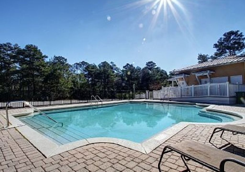 Photo of Outdoor in Lakeside at Blue Mountain Beach