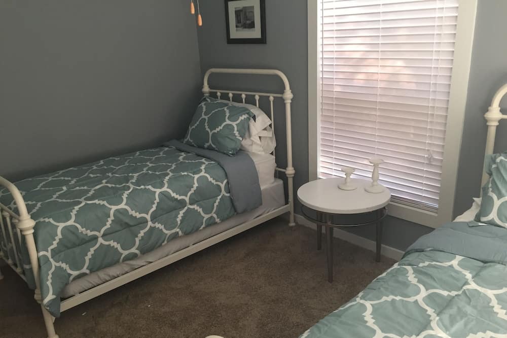 Photo of Bedroom in Brewton