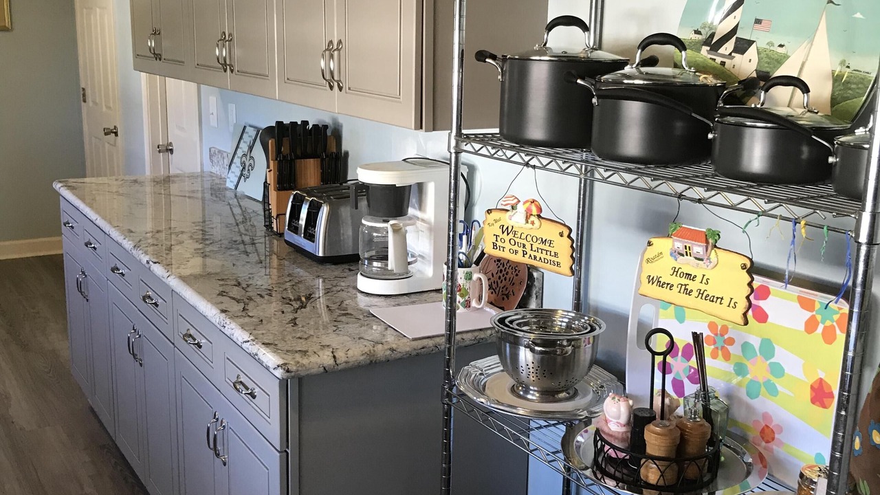 Photo of Kitchen in Shoreline Park