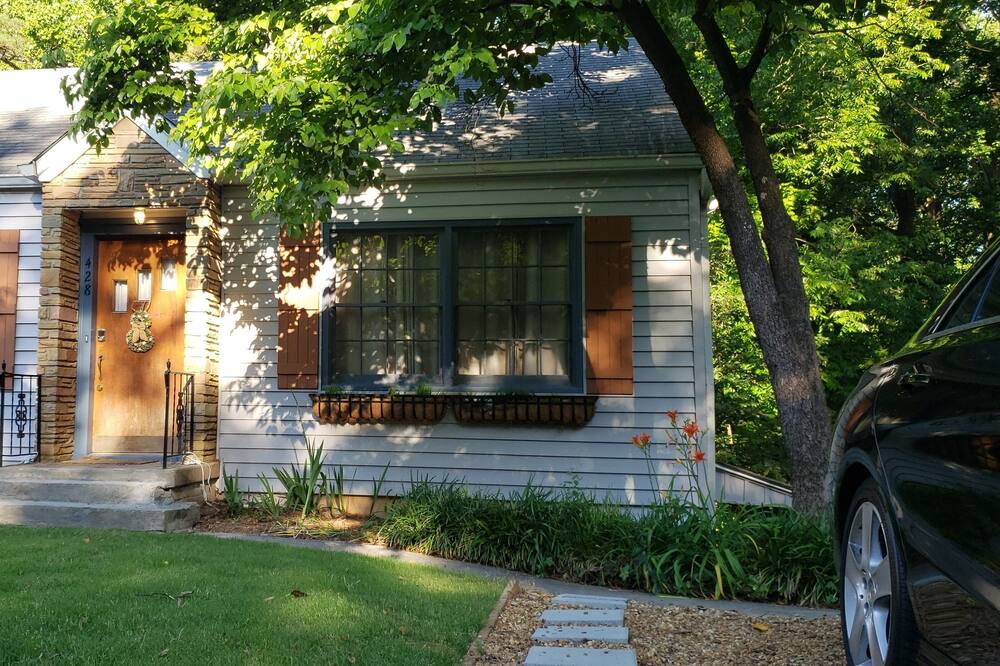 Photo of Outdoor in Decatur