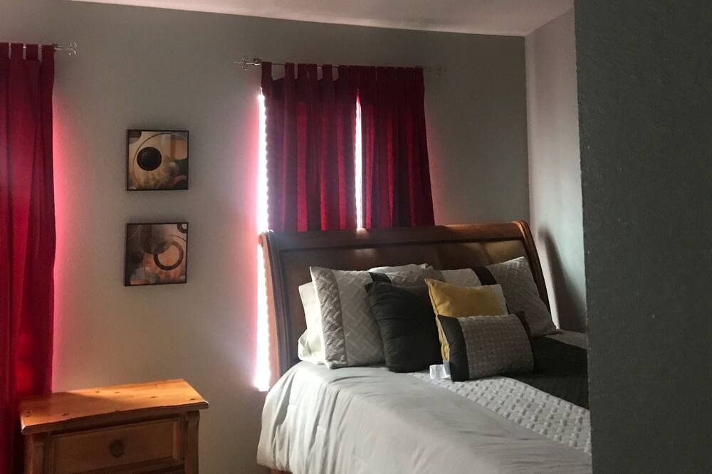 Photo of Bedroom in Lake Mary