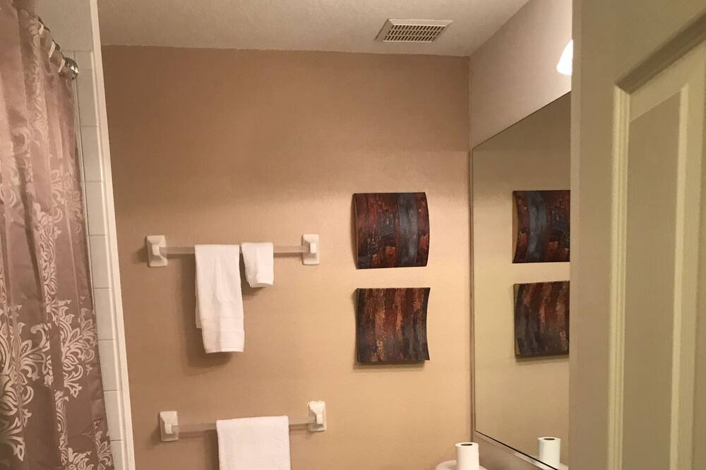 Photo of Bathroom in Lake Mary