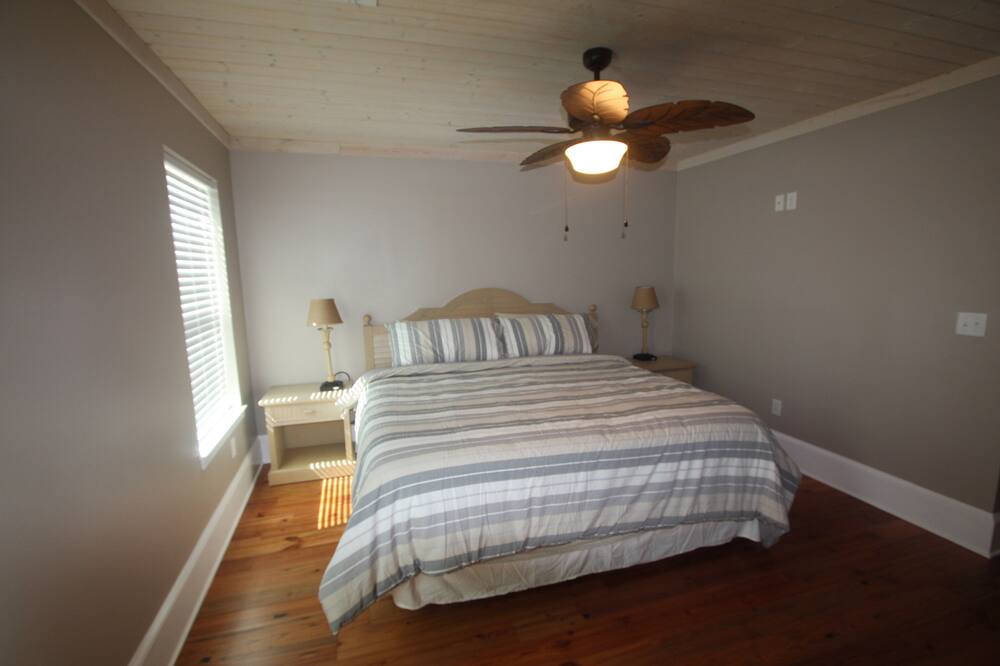 Photo of Bedroom in Old Town