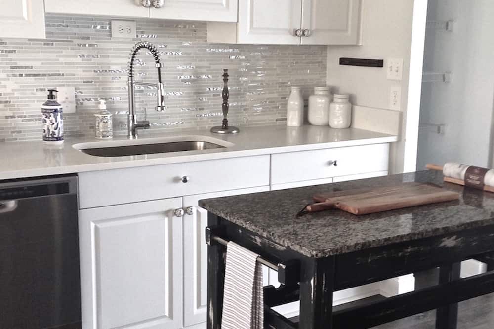 Photo of Kitchen in New Smyrna Beach