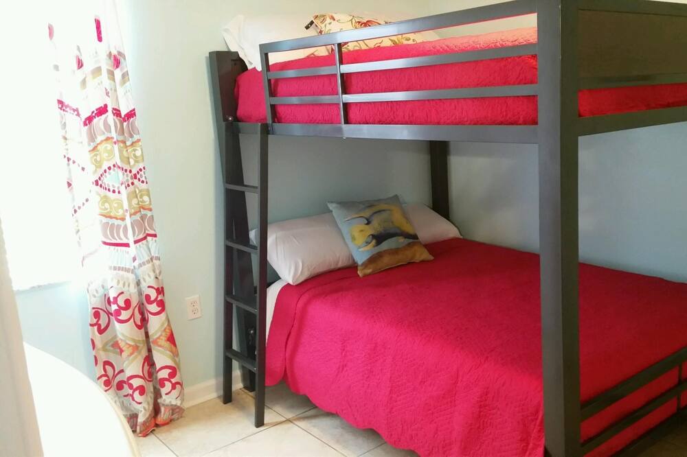 Photo of Bedroom in Alligator Point