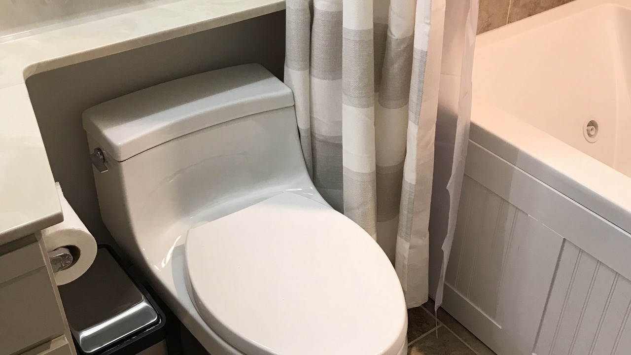 Photo of Bathroom in Acme