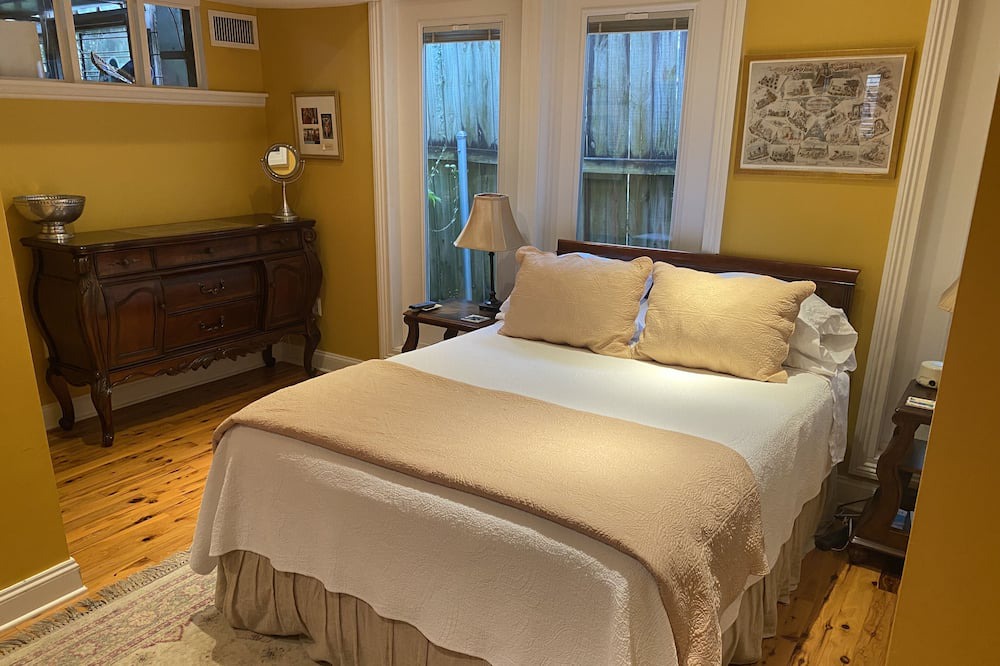Photo of Bedroom in Carrollton