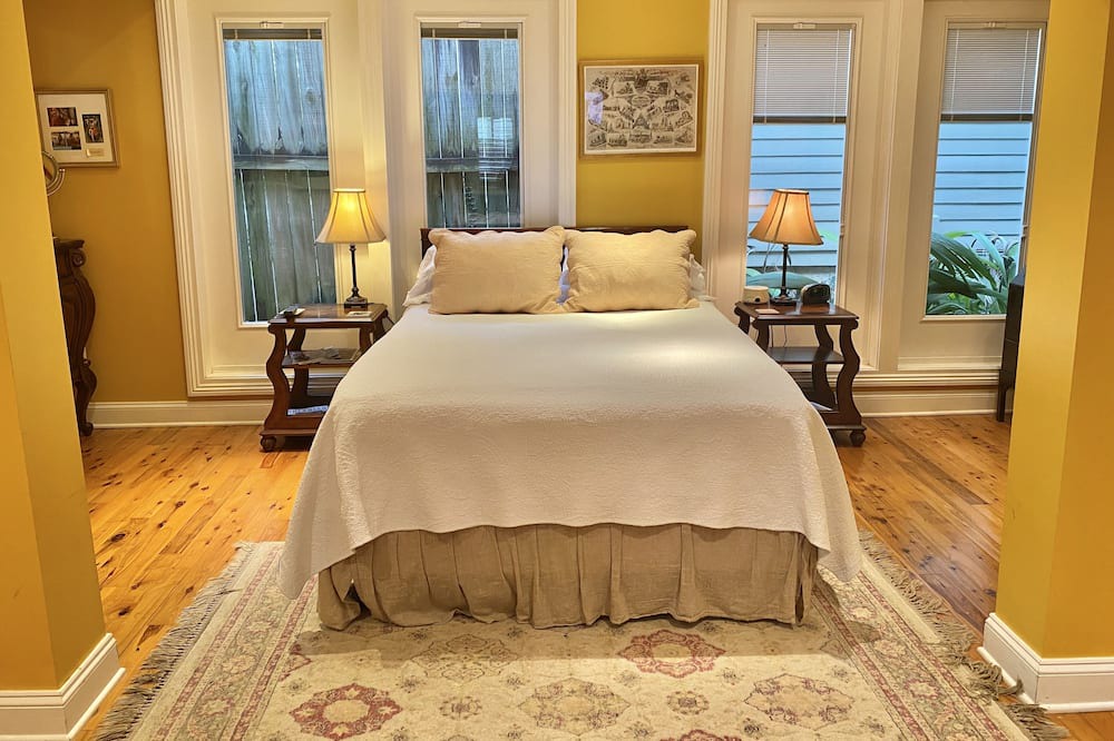 Photo of Bedroom in Carrollton