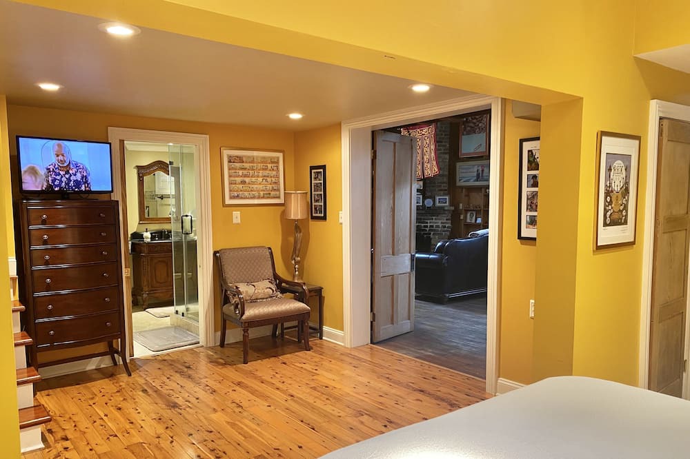 Photo of Bathroom in Carrollton