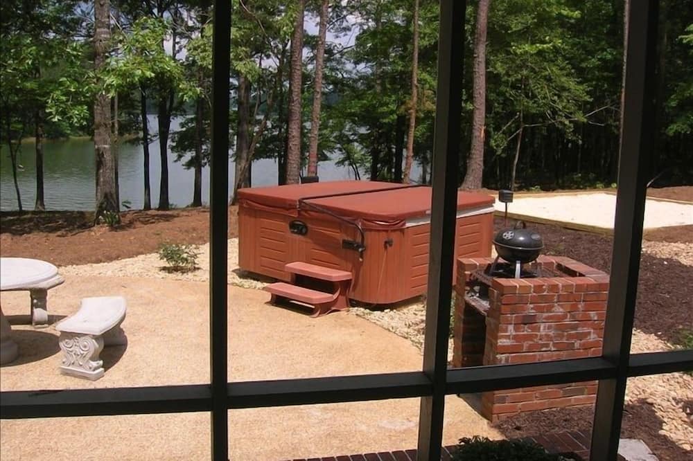 Photo of Outdoor in LaGrange