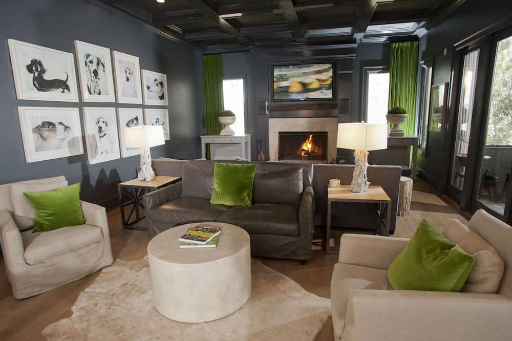 Photo of Livingroom in Buckhead