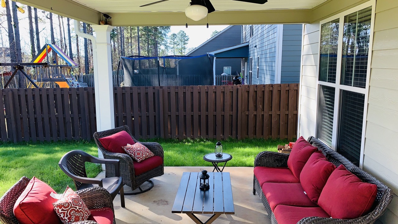 Photo of Patio Balcony in Canterbury Farms