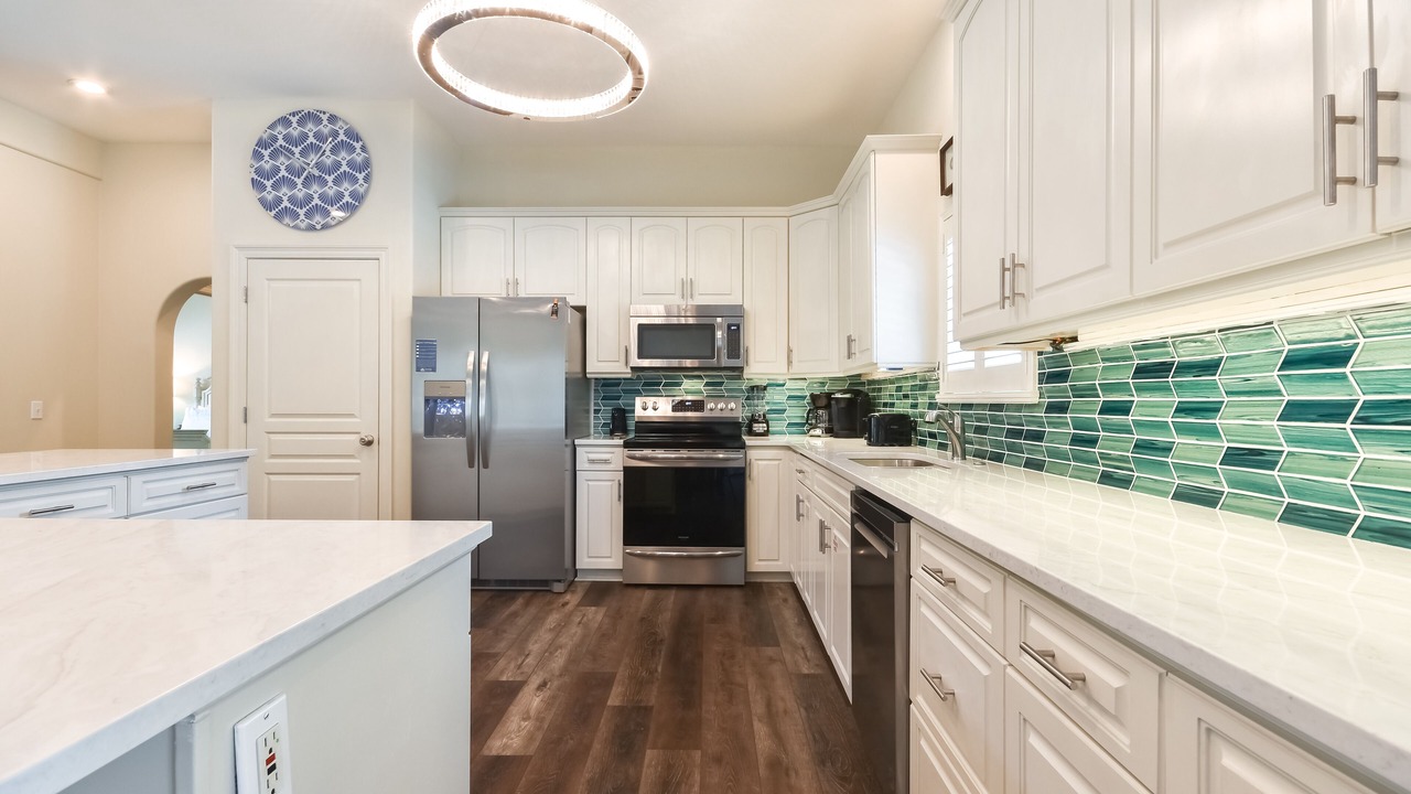 Photo of Kitchen in Tang-O-Mar