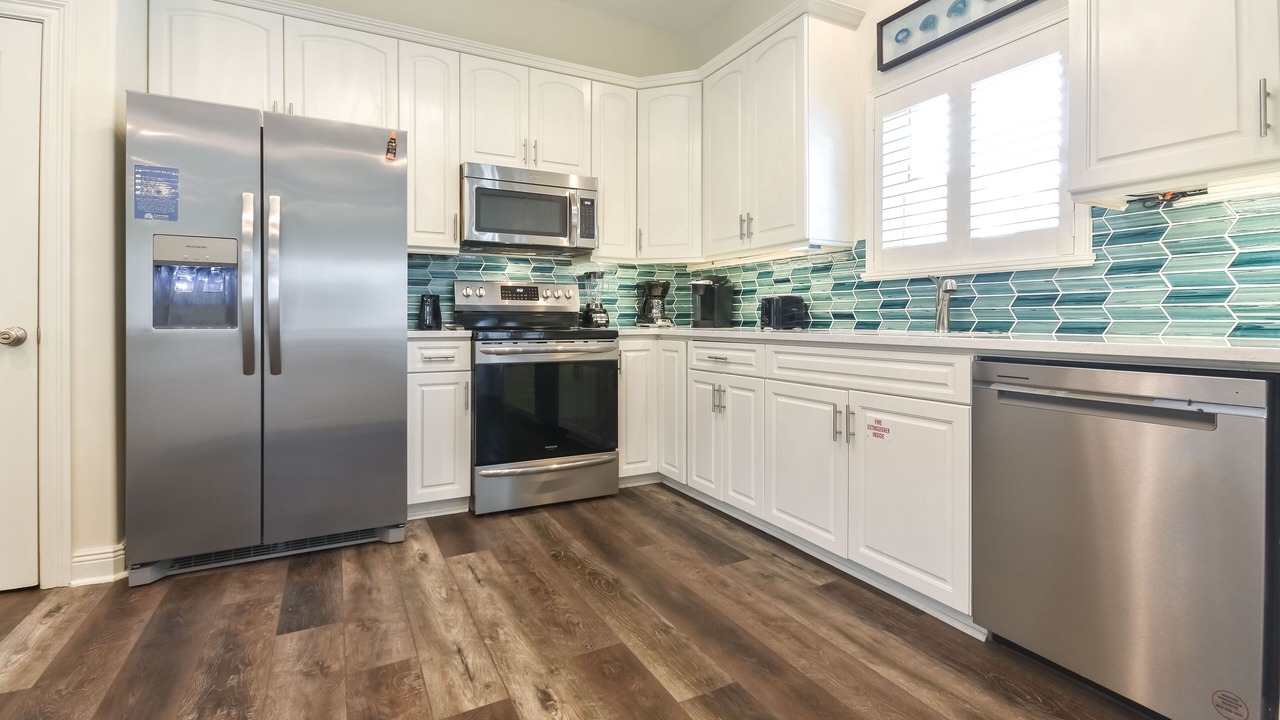 Photo of Kitchen in Tang-O-Mar
