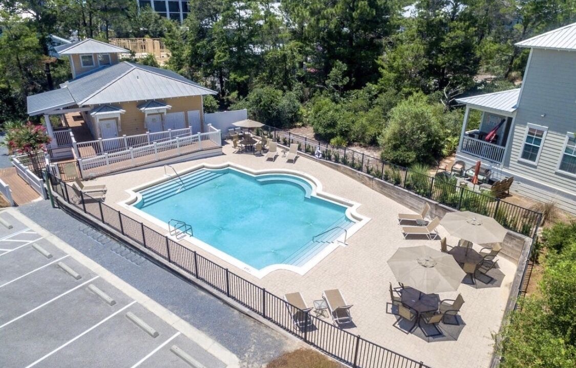 Photo of Outdoor in Lakeside at Blue Mountain Beach