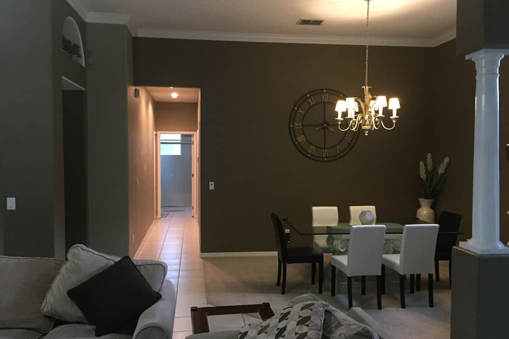 Photo of Livingroom in Orlando