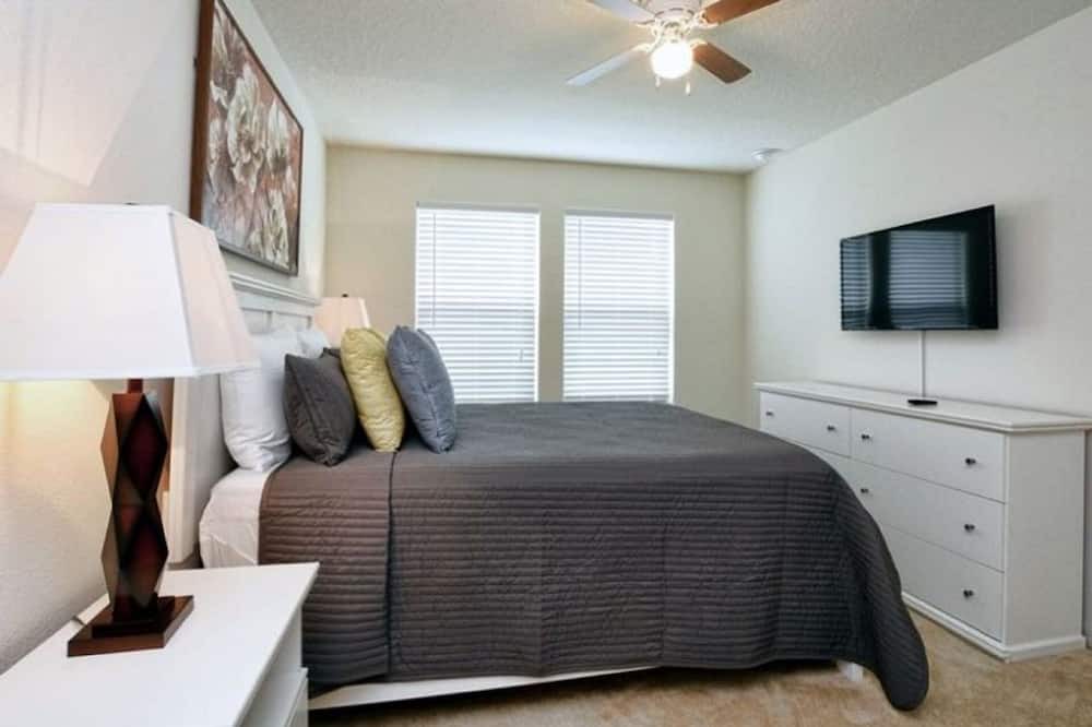 Photo of Bedroom in Kissimmee