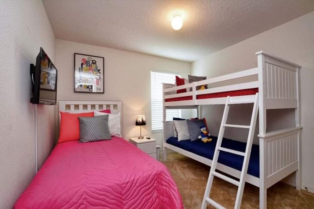 Photo of Bedroom in Kissimmee