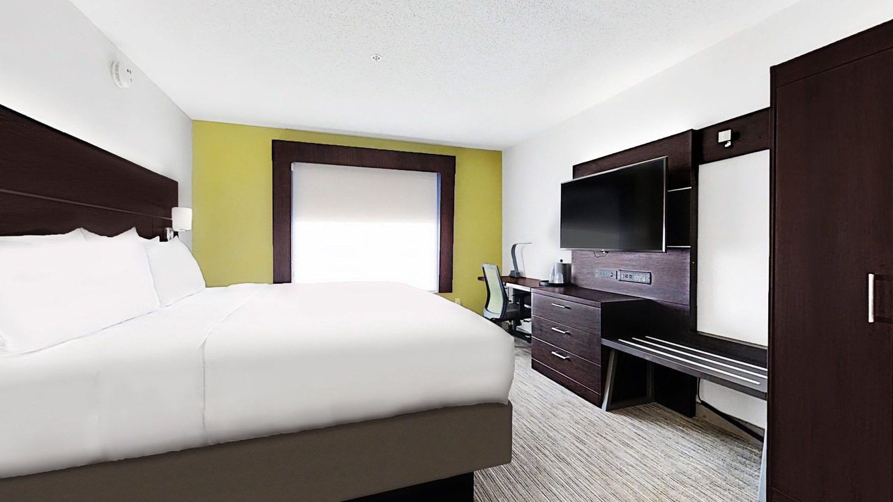 Photo of Bedroom in Chalmette