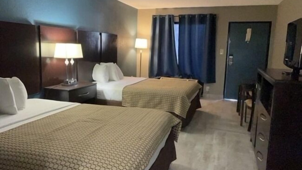 Photo of Bedroom in Lake City