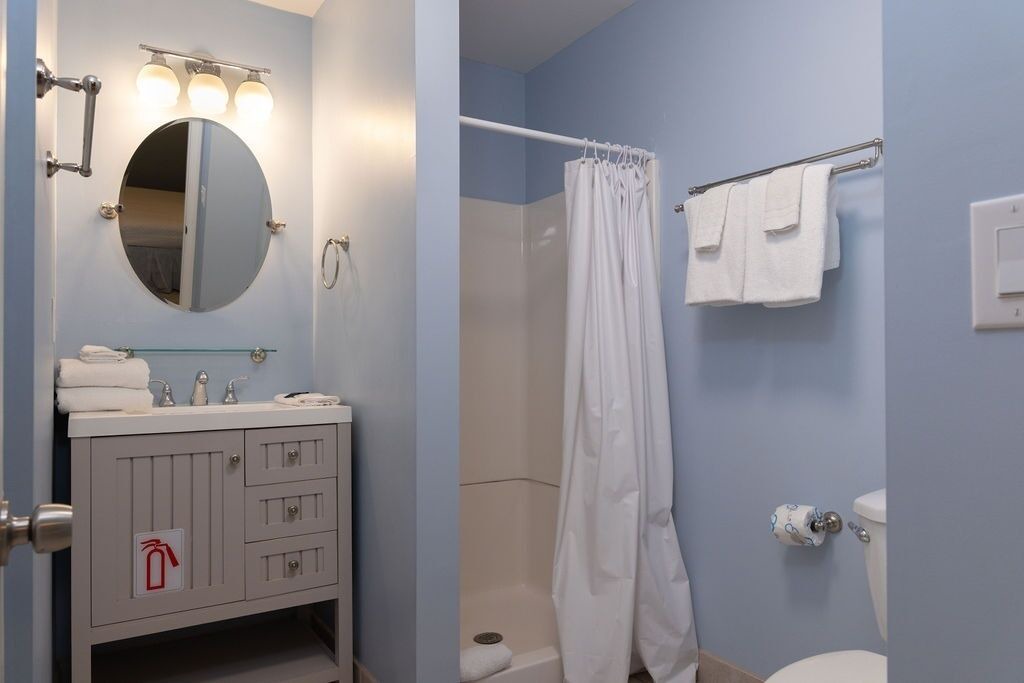 Photo of Bathroom in Gulf Shores