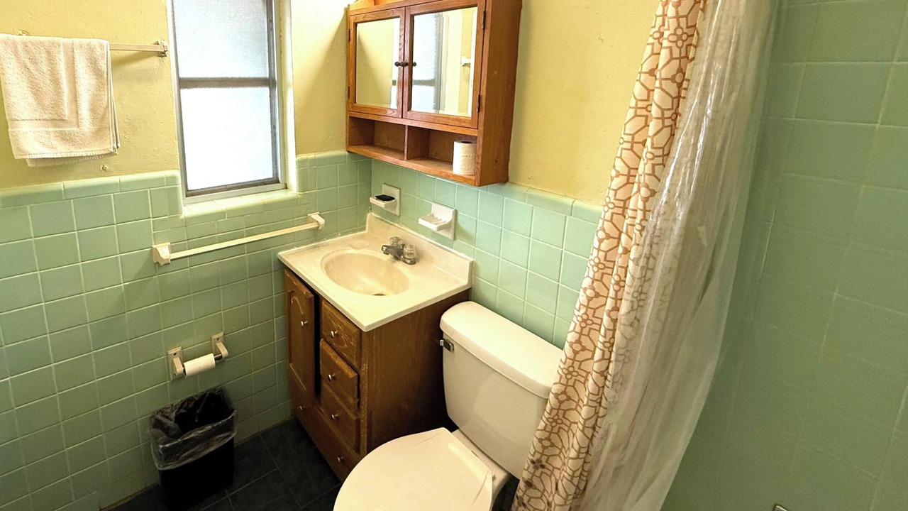 Photo of Bathroom in Elba