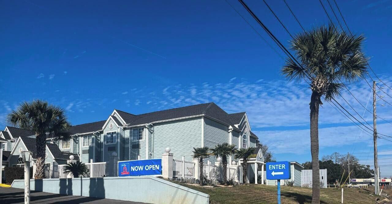 Photo of Outdoor in Tillmans Corner