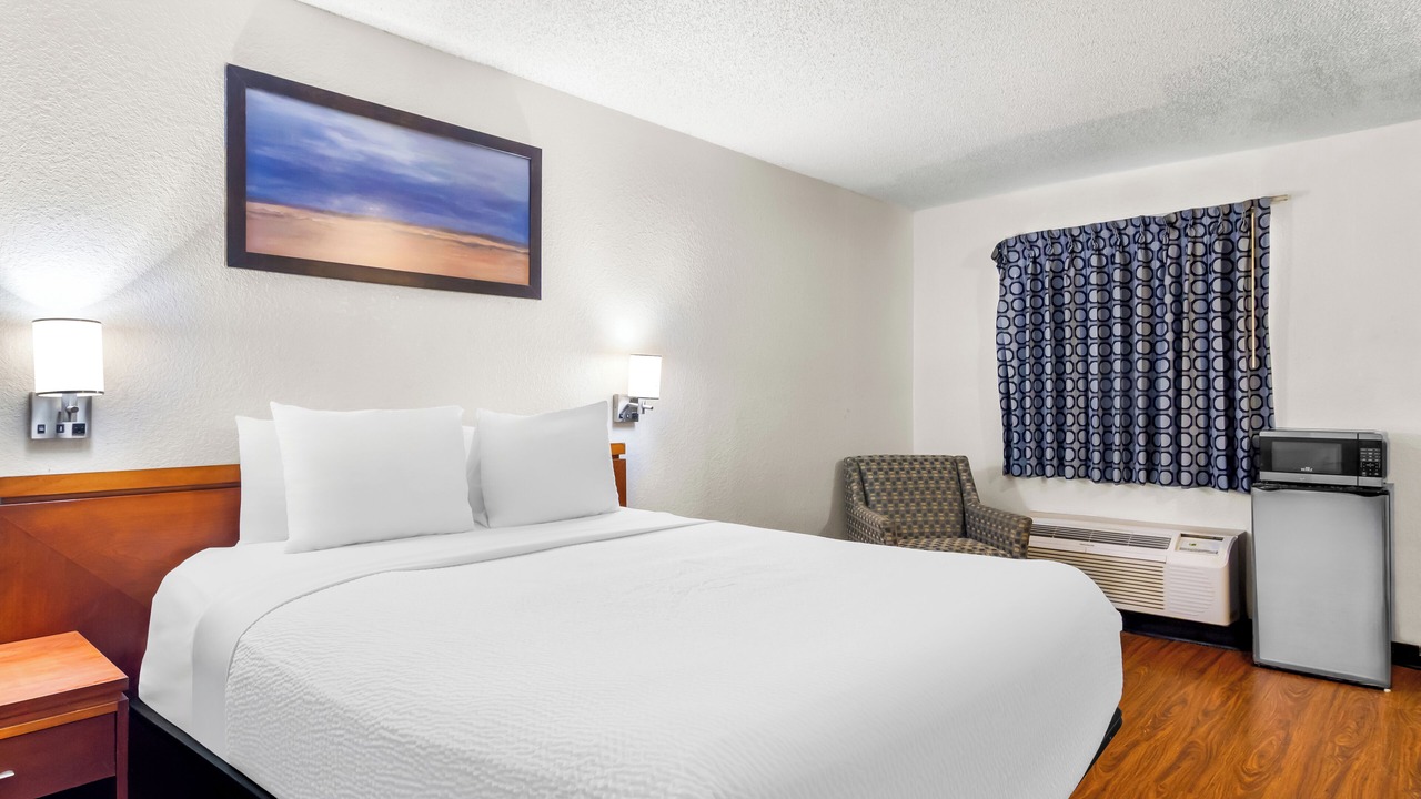 Photo of Bedroom in MacClenny