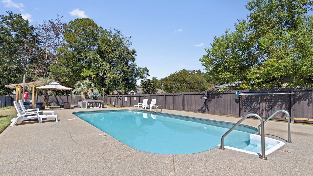 Photo of Outdoor in D'Iberville