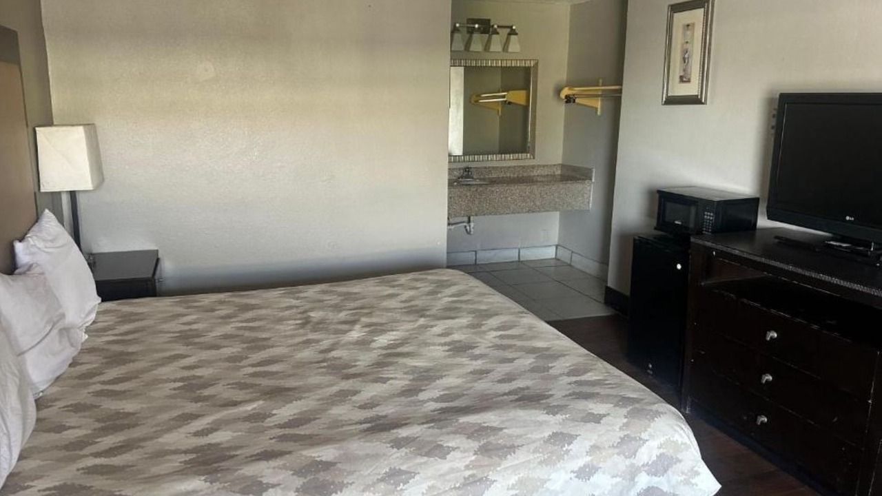 Photo of Bedroom in Albany