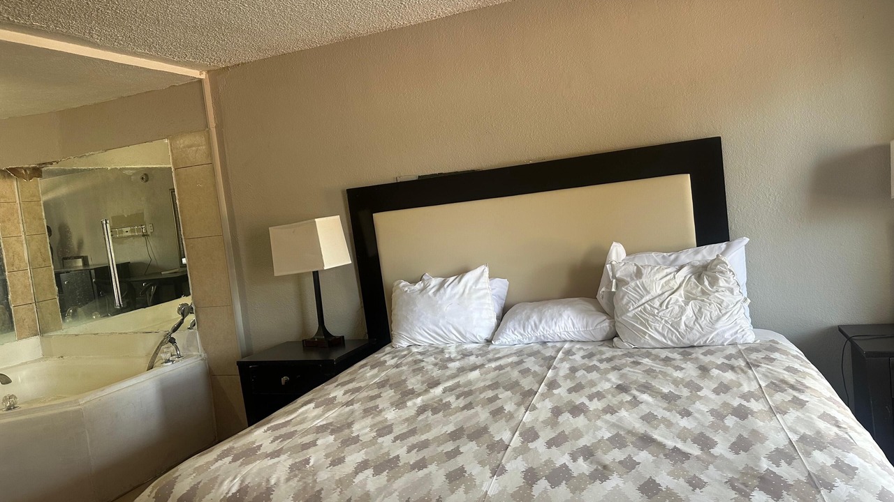 Photo of Bedroom in Albany