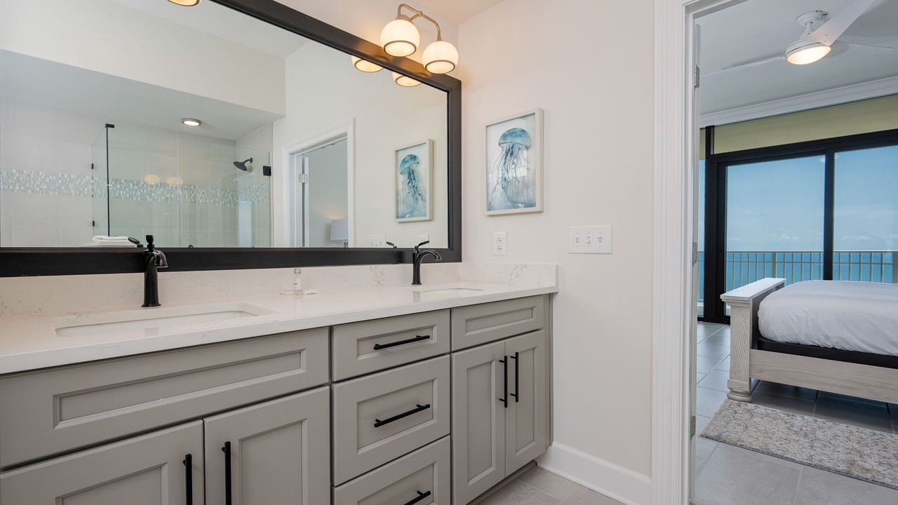 Photo of Bathroom in Gulf Shores