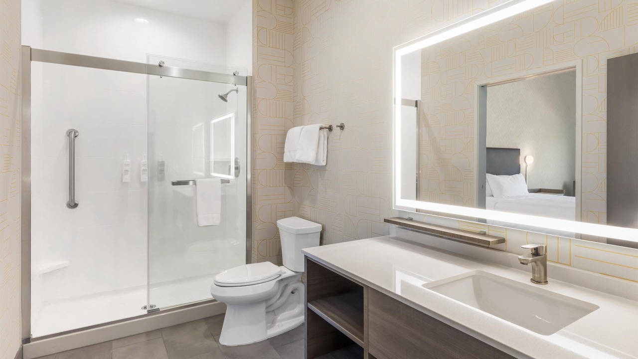 Photo of Bathroom in Calera