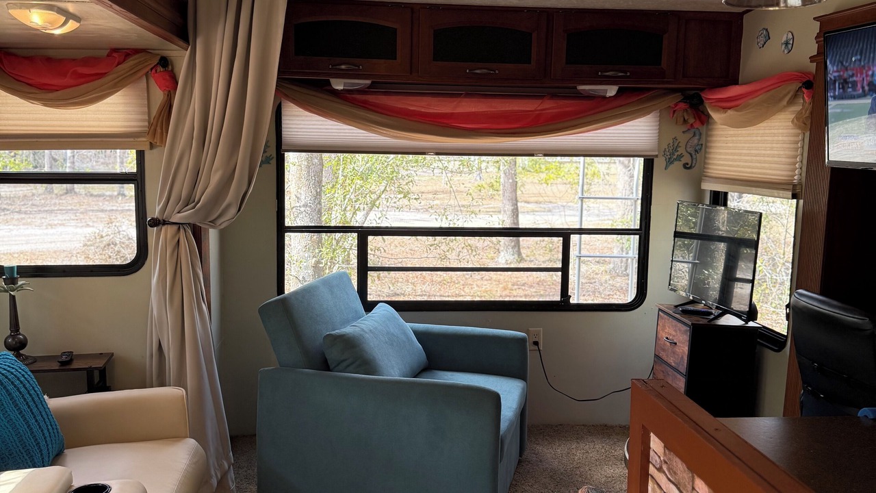 Photo of Livingroom in Mayo