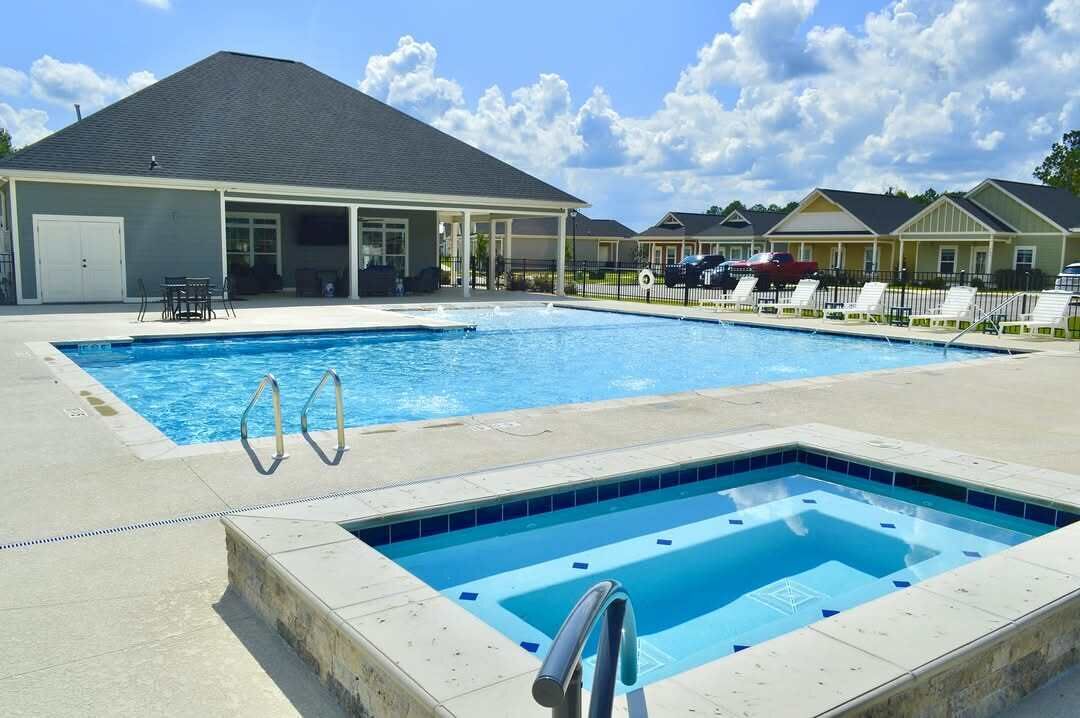 Photo of Outdoor in Midland City