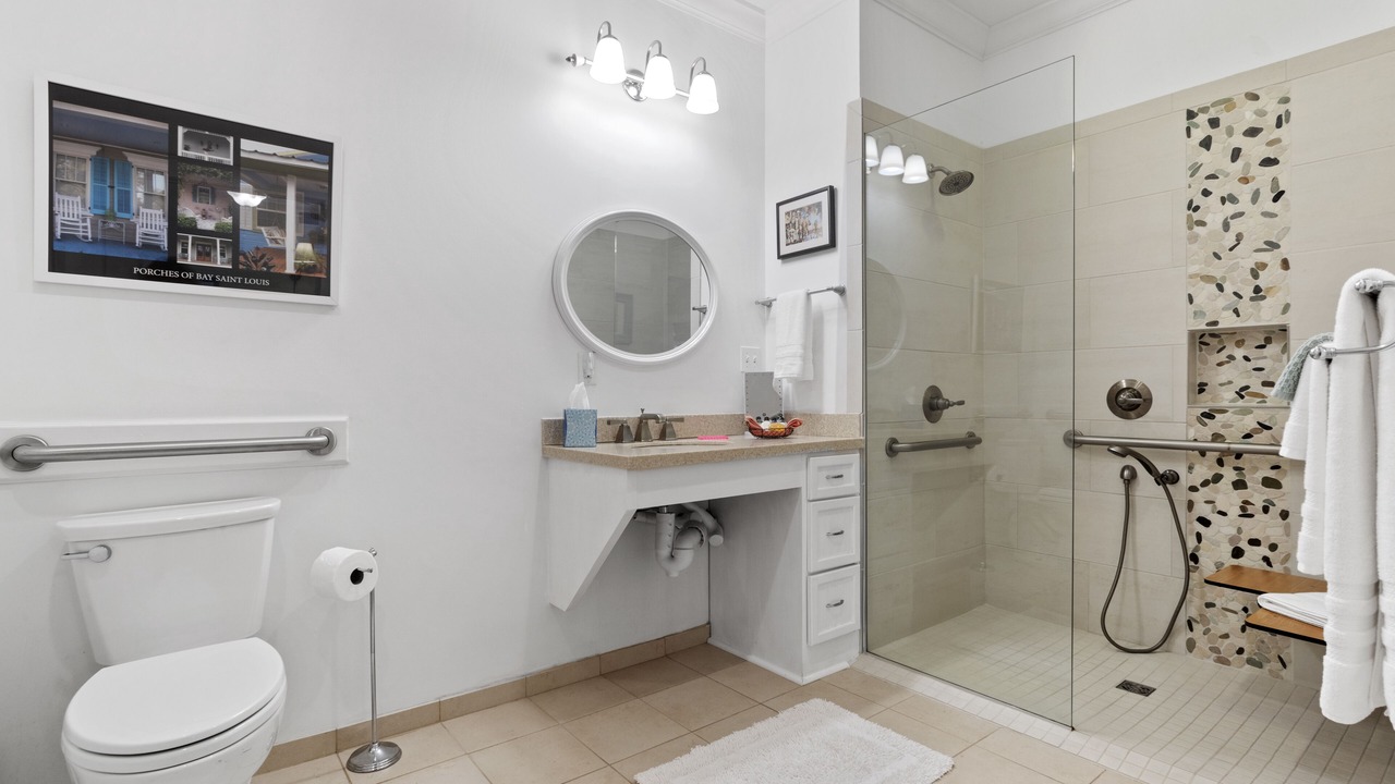 Photo of Bathroom in Old Town