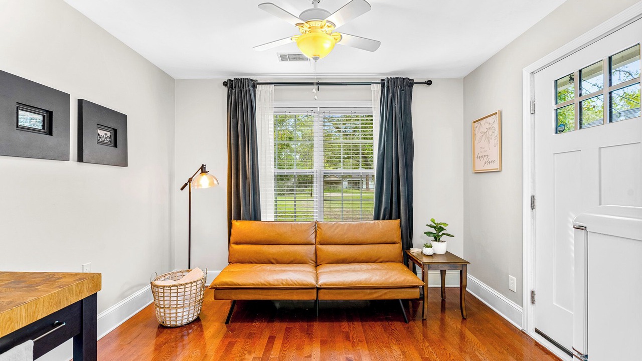 Photo of Livingroom in Tifton