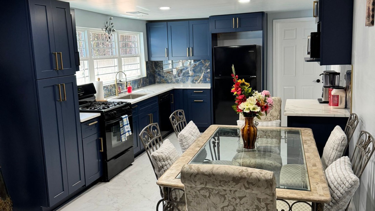 Photo of Kitchen in Constitution