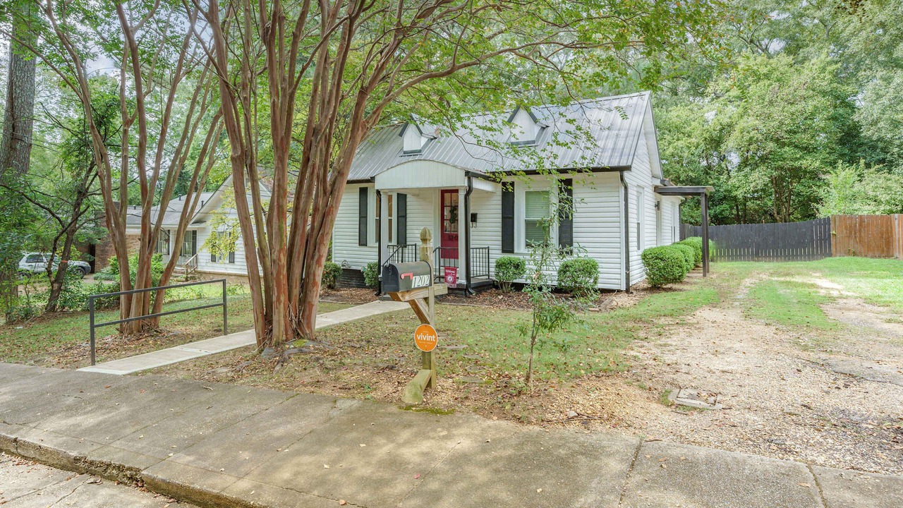 Photo of Outdoor in Northport
