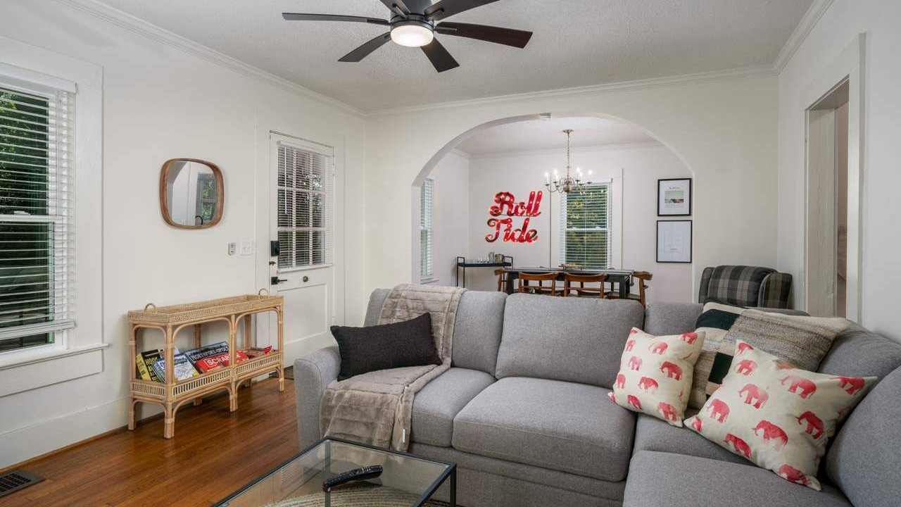 Photo of Livingroom in Northport