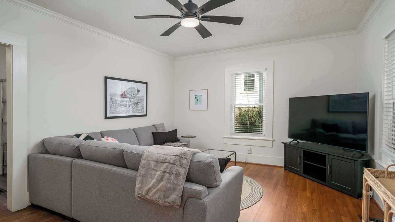 Photo of Livingroom in Northport