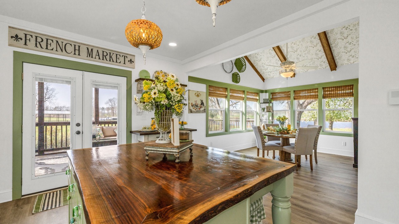 Photo of Kitchen in Barnesville