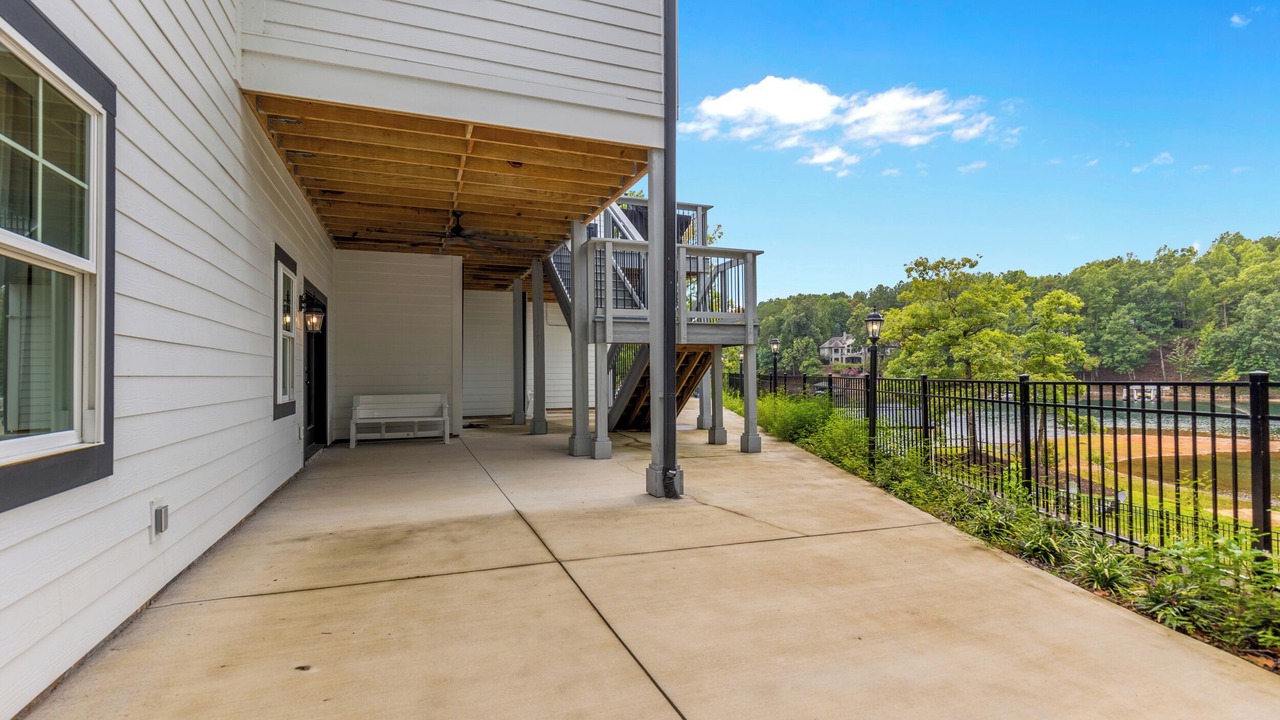Photo of Outdoor in Six Mile